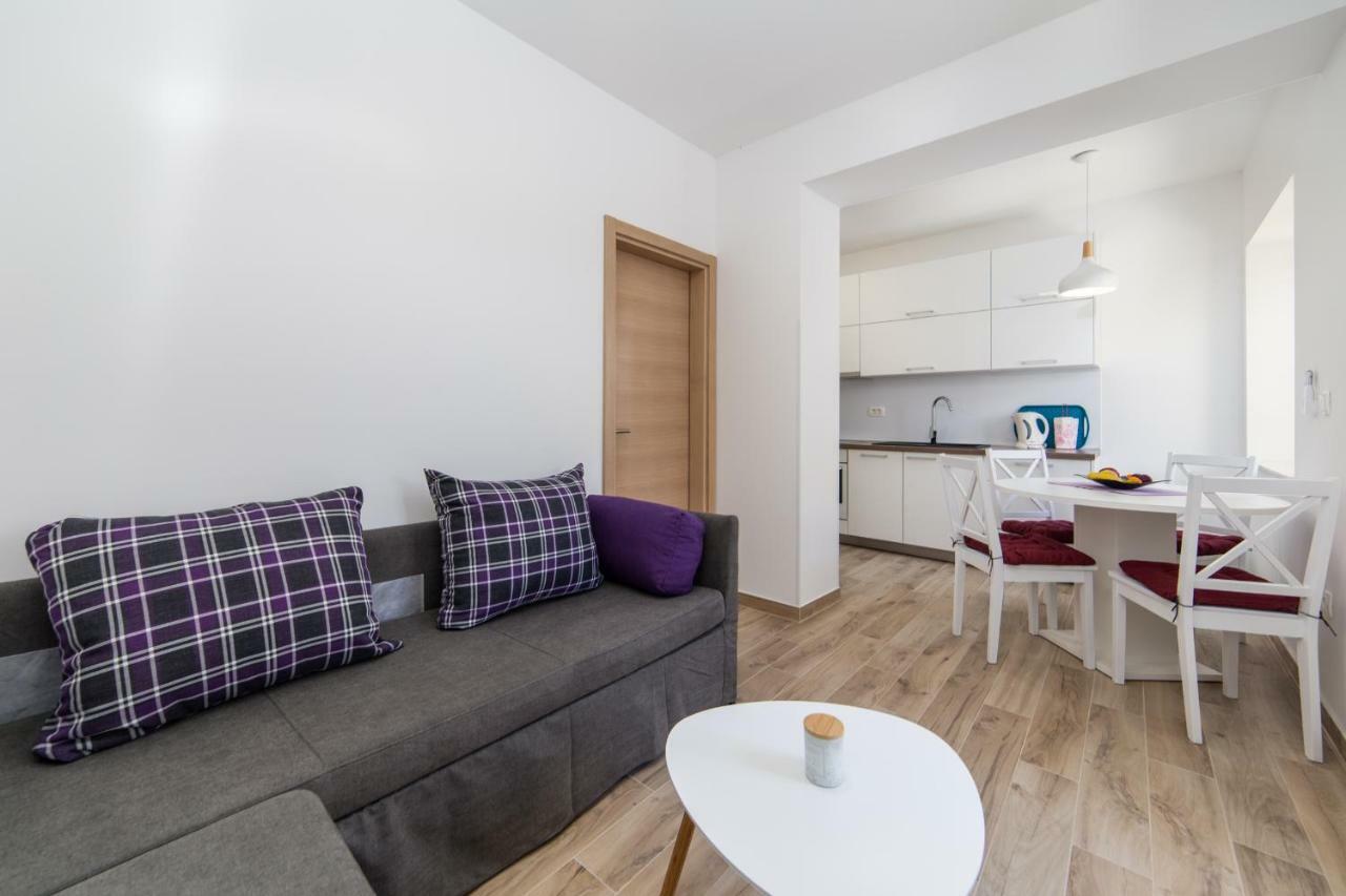 Apartmani Ujdur Gradac  Εξωτερικό φωτογραφία
